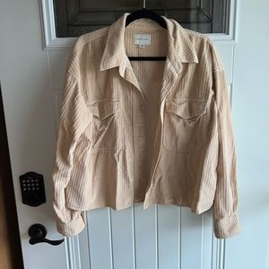 American Eagle Cream Cropped Corduroy Button Up Jacket Size Large